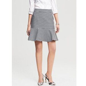 Banana Republic Flounce Chain Print Pencil Skirt Size 0